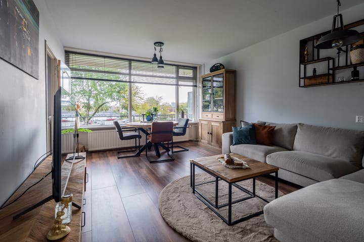 Foto 28 van Vrijheer van Eslaan 133