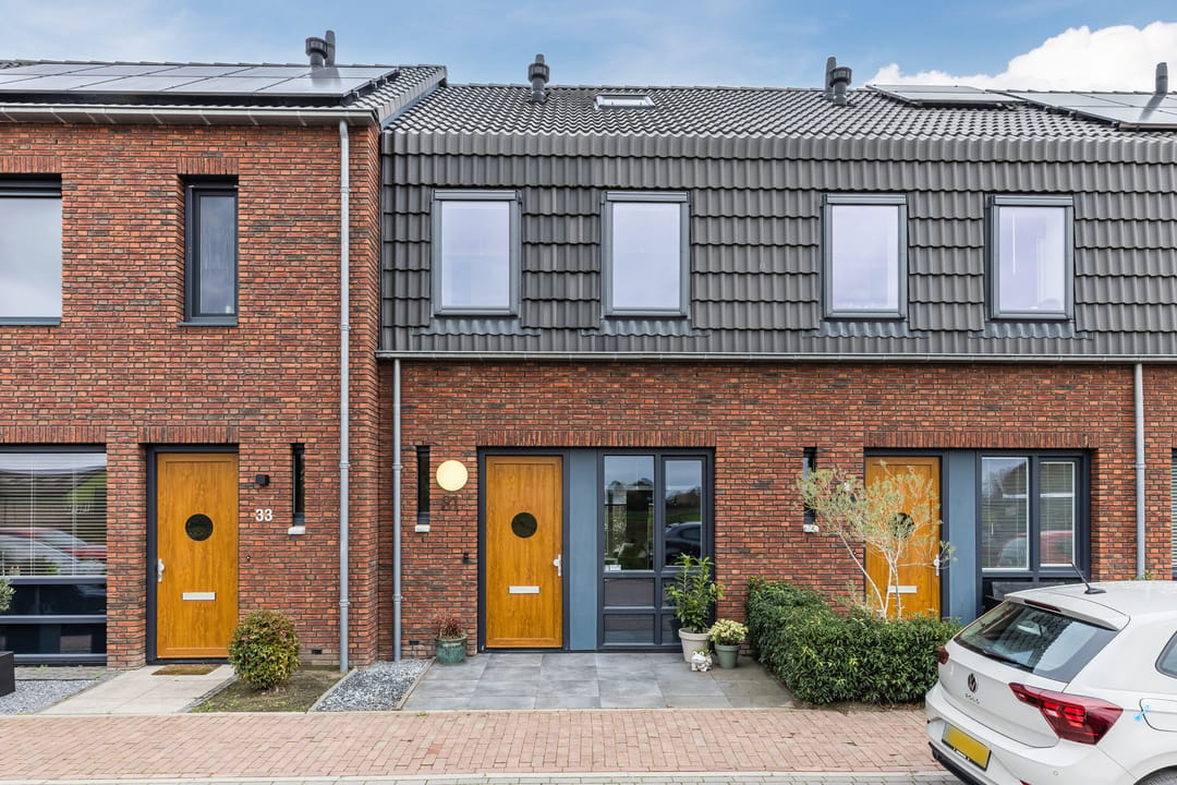 Foto 1 van Pastoor Jurriënsstraat 31