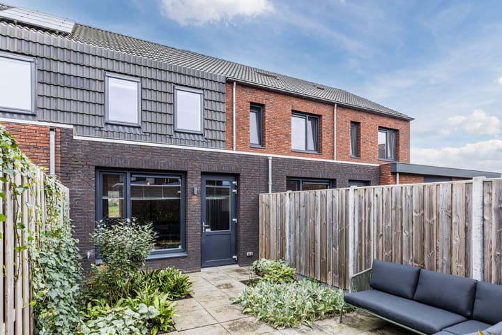 Foto 25 van Pastoor Jurriënsstraat 31