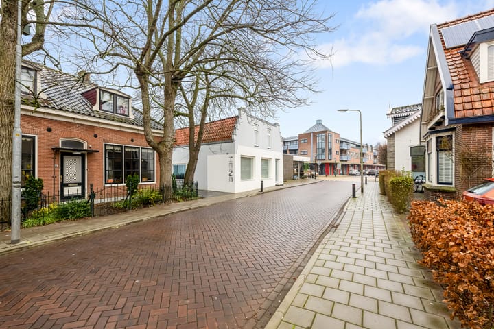 Photo 2 of Middelweg 94