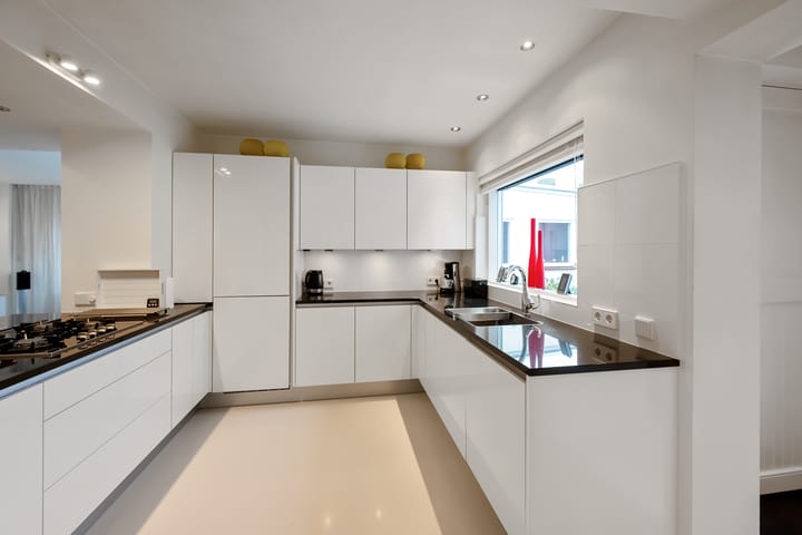 Photo 4 of Middelweg 94