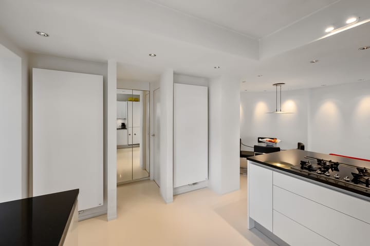 Photo 5 of Middelweg 94