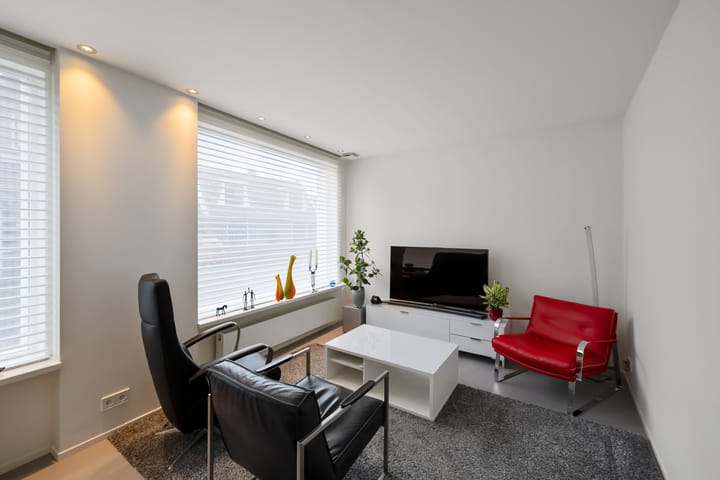 Photo 13 of Middelweg 94