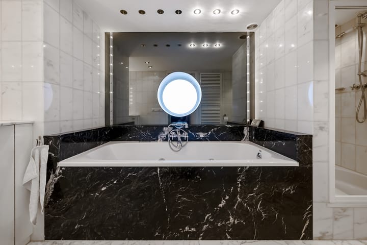 Photo 36 of Middelweg 94