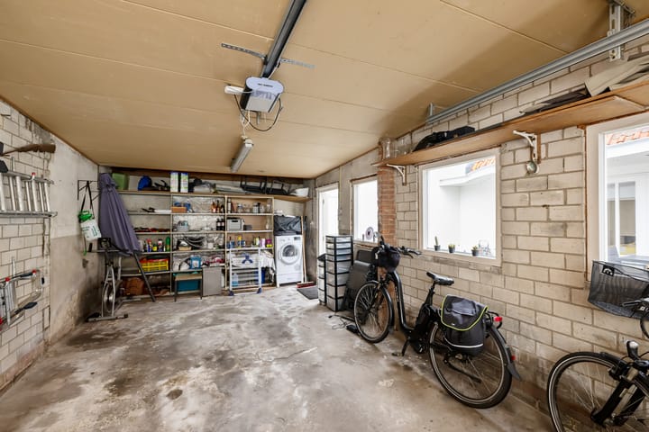 Photo 46 of Middelweg 94