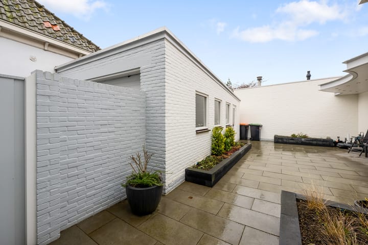 Photo 49 of Middelweg 94