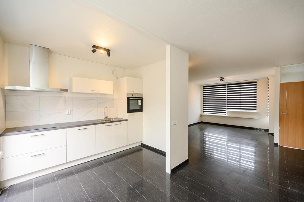 Foto 5 van Veendamstraat 26