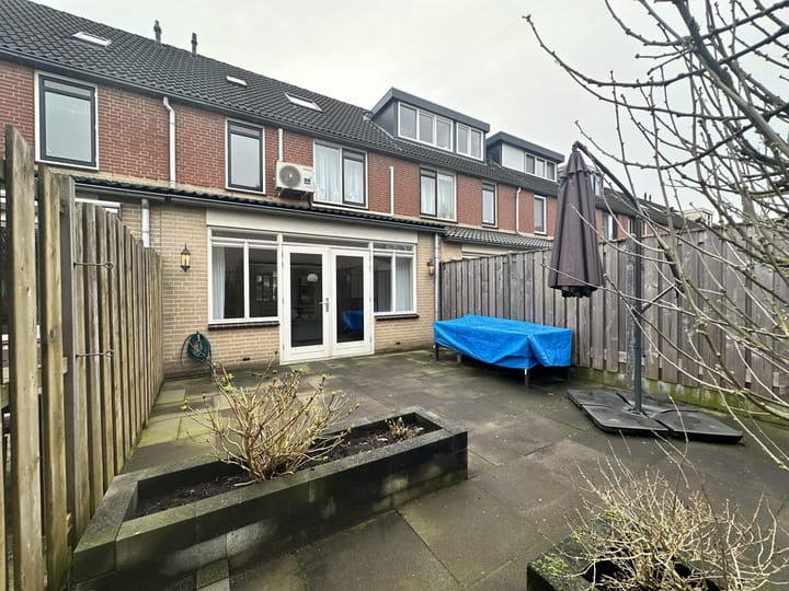 Foto 24 van Albert Schweitzersingel 123