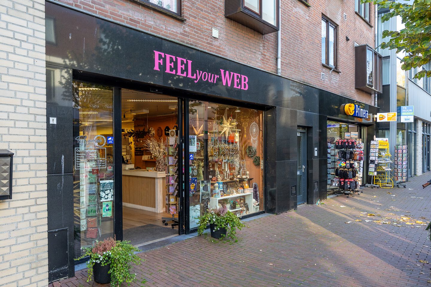 Bekijk foto 1 van Kanaalstraat 72