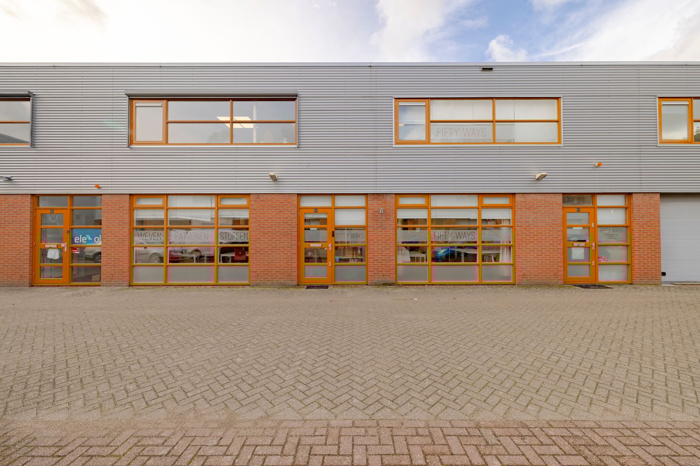 Bekijk foto 1 van Wateringweg 63