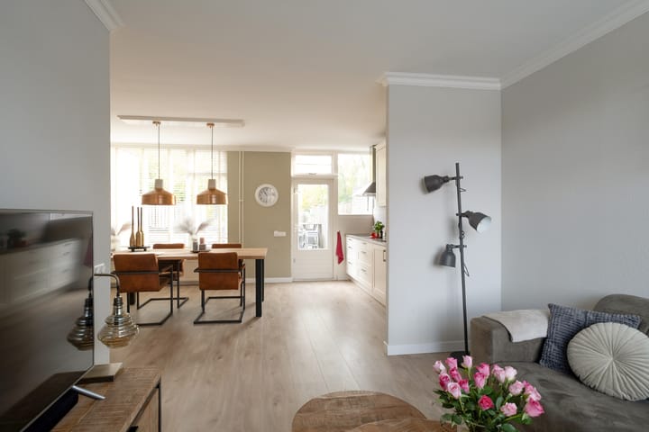 Photo 2 of Symfoniestraat 8