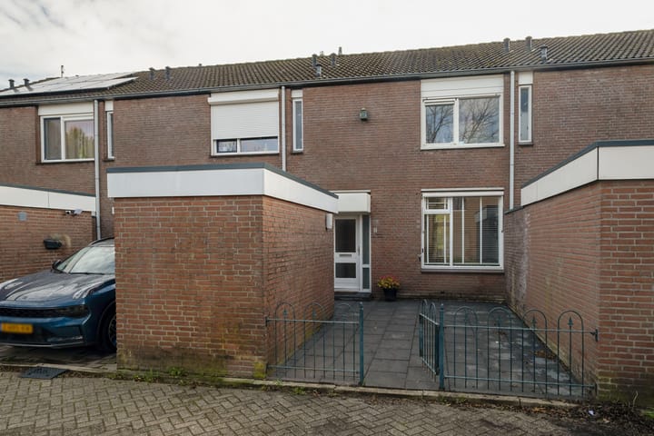 Photo 4 of Symfoniestraat 8