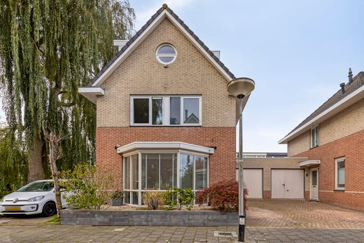 Foto 7 van Koninginnehof 57