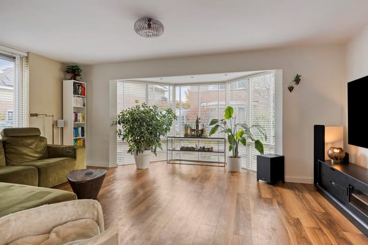 Foto 10 van Koninginnehof 57