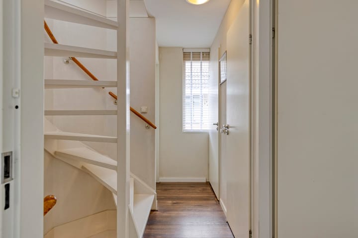 Foto 18 van Koninginnehof 57