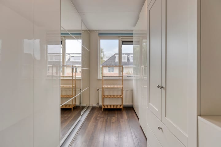 Foto 23 van Koninginnehof 57