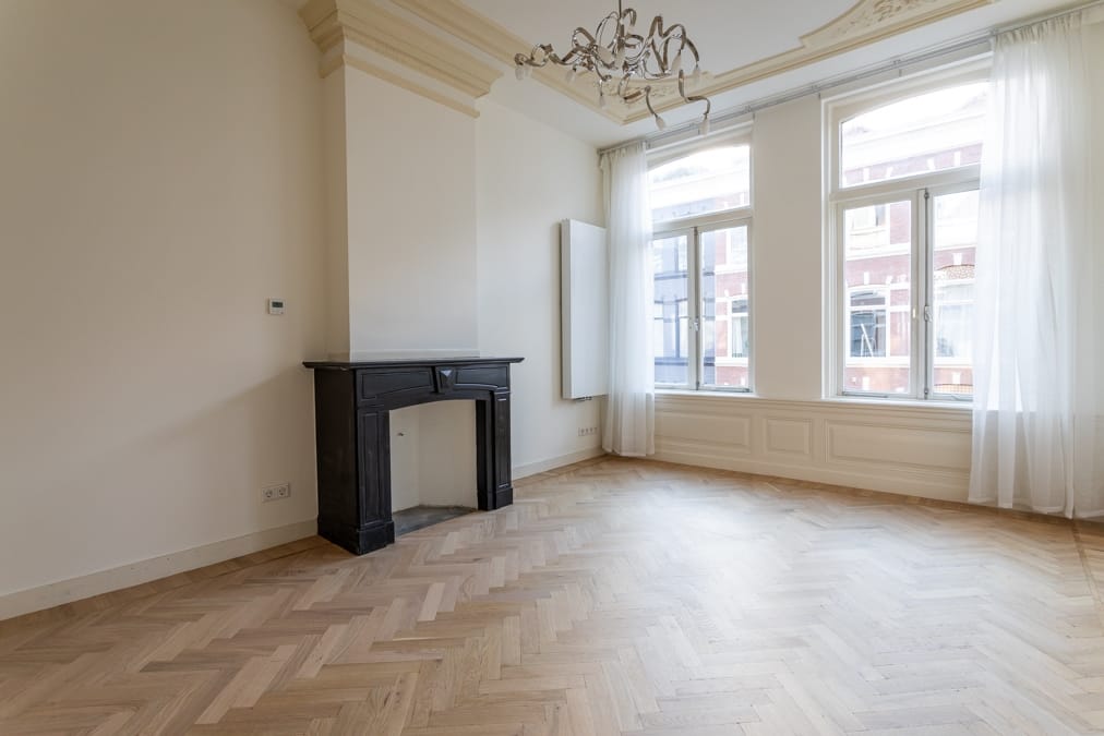 Photo 8 of De Perponcherstraat 63