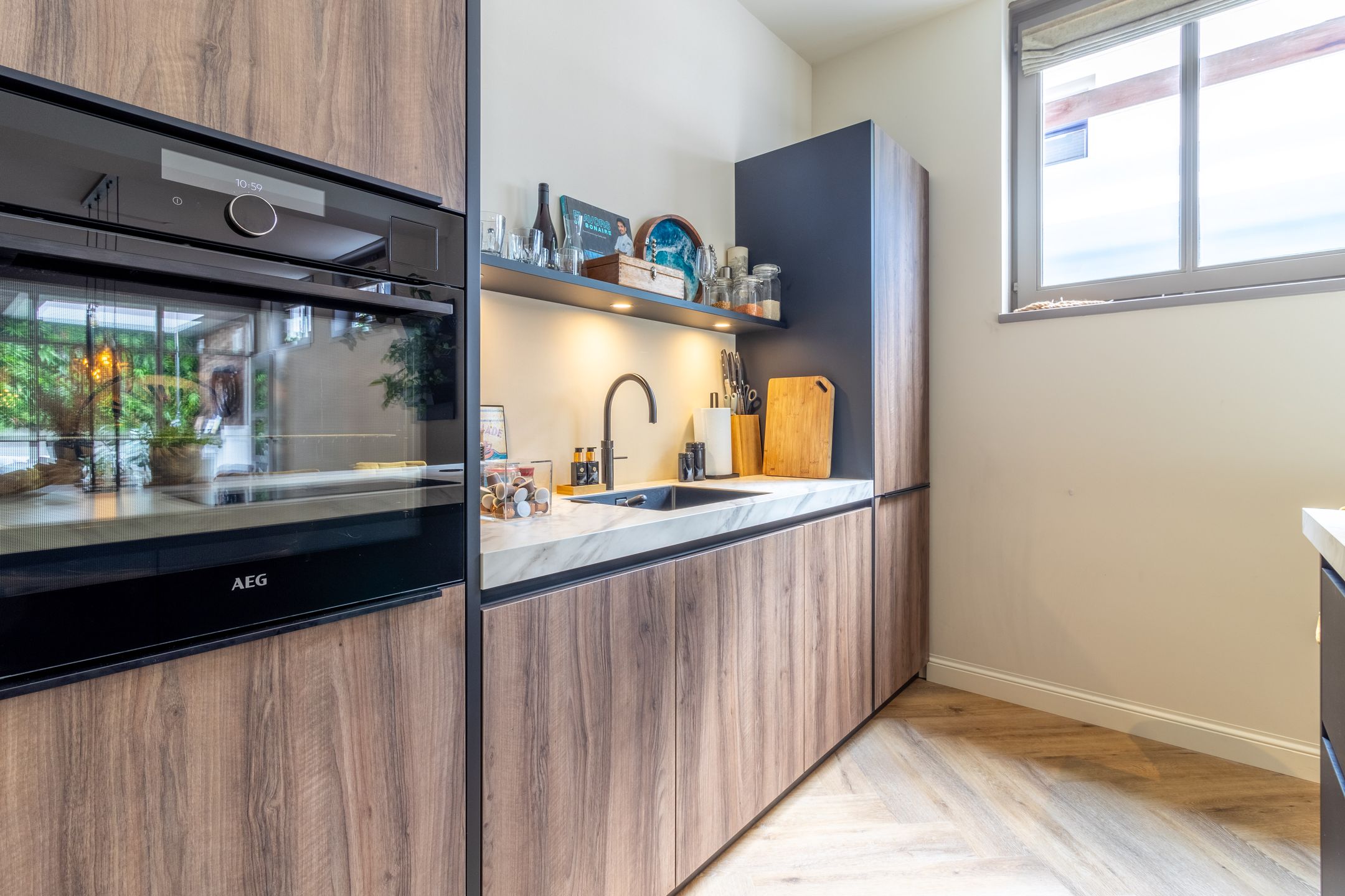 Photo 6 of Burg Grothestraat 53-F