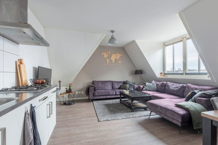 Foto 2 van De Hoven 9