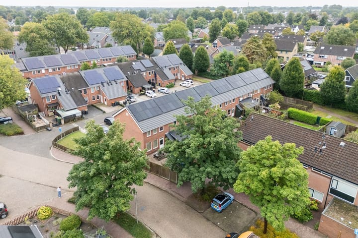 Foto 2 van Esdoornlaan 51