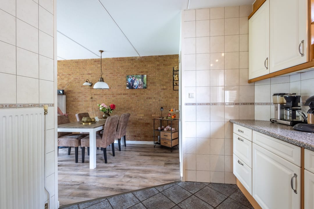 Foto 11 van Esdoornlaan 51