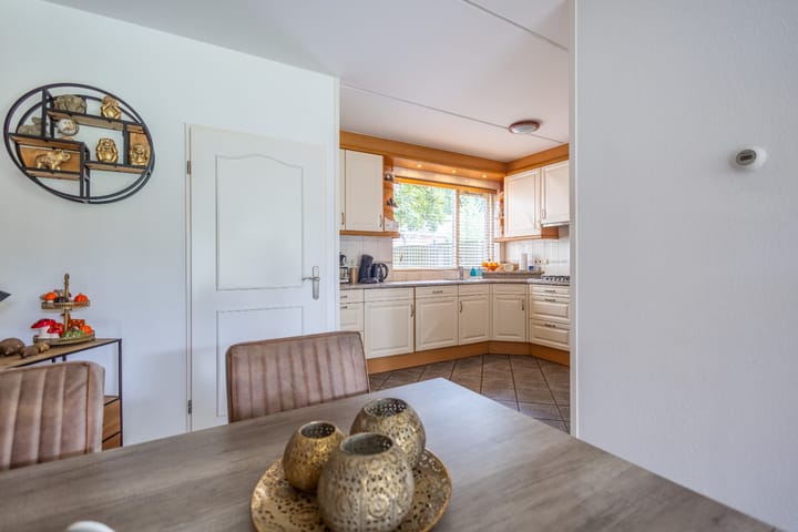 Foto 13 van Esdoornlaan 51