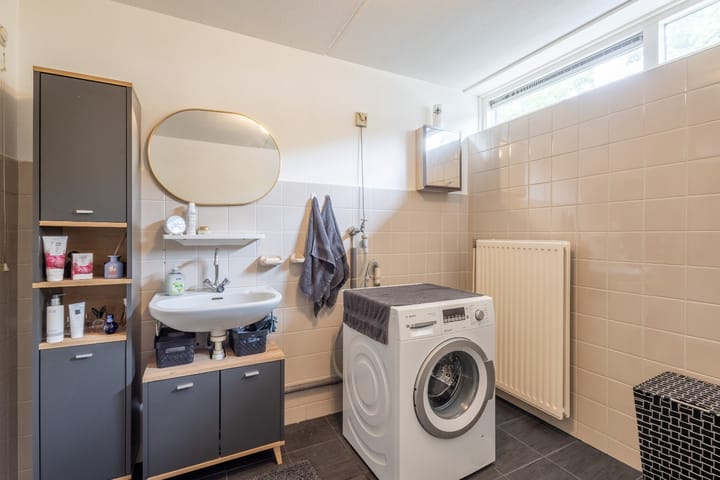 Foto 20 van Esdoornlaan 51