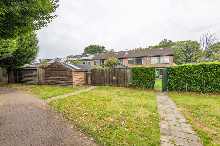 Foto 26 van Esdoornlaan 51