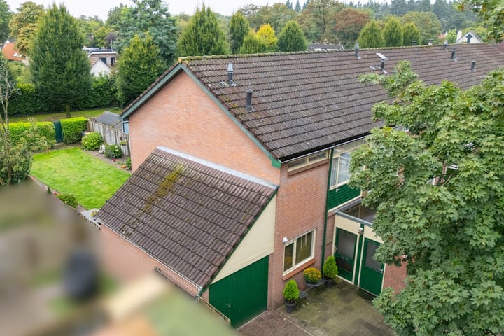 Foto 28 van Esdoornlaan 51