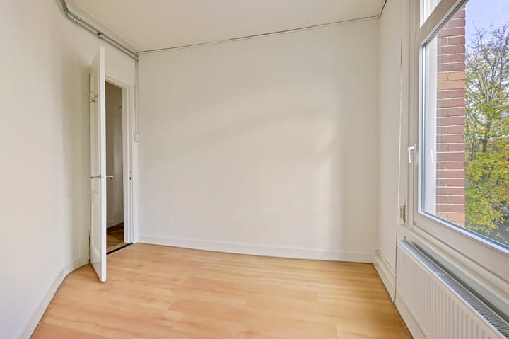 Photo 16 of Da Costakade 28-2