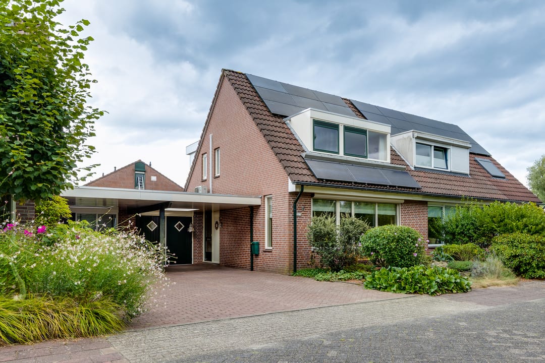 Photo 1 of Sleedoornstraat 57