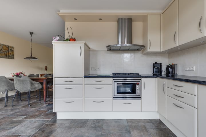 Photo 13 of Sleedoornstraat 57