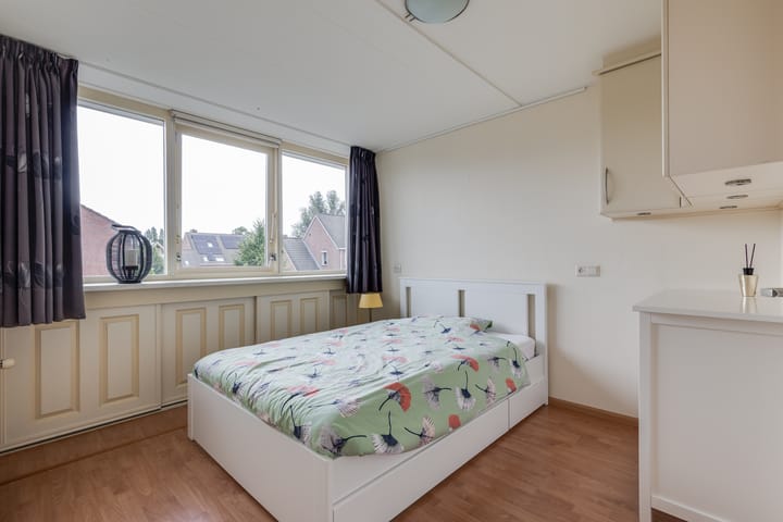 Photo 19 of Sleedoornstraat 57