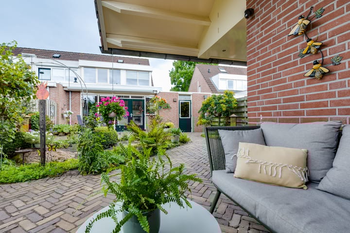 Photo 30 of Sleedoornstraat 57