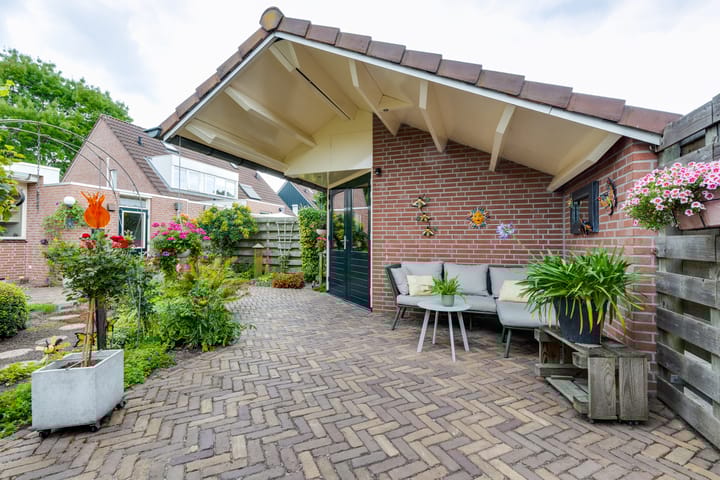 Photo 32 of Sleedoornstraat 57