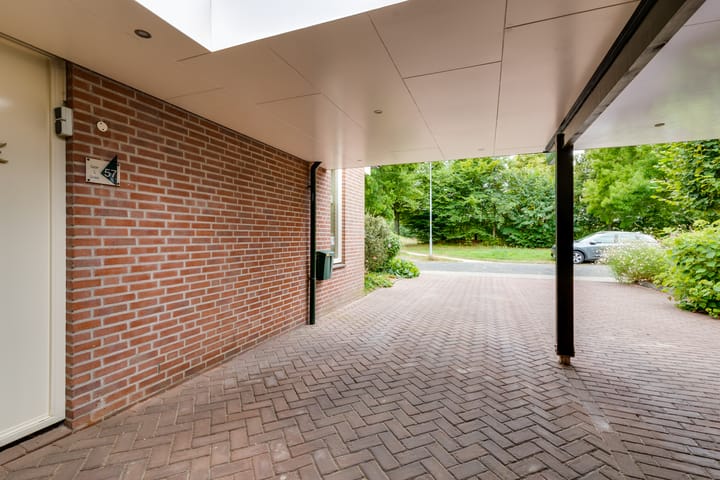 Photo 37 of Sleedoornstraat 57