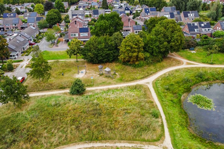 Photo 39 of Sleedoornstraat 57