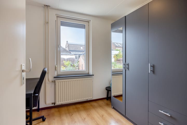 Photo 24 of Gebroek 92