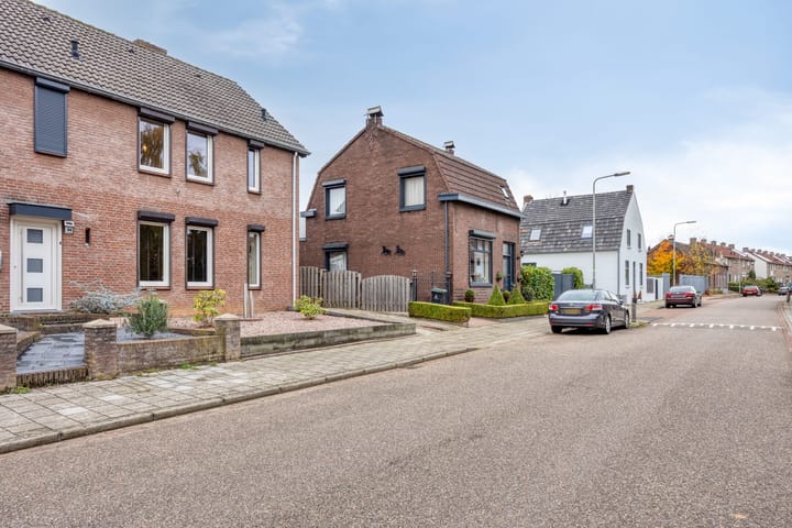 Photo 45 of Gebroek 92