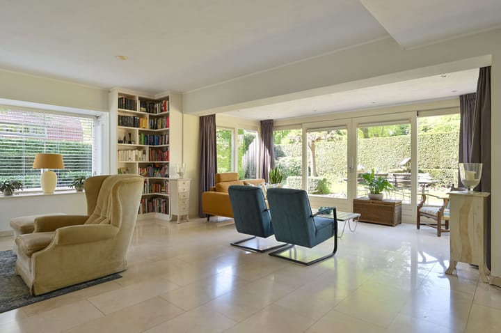 Foto 15 van Woensbergweg 1