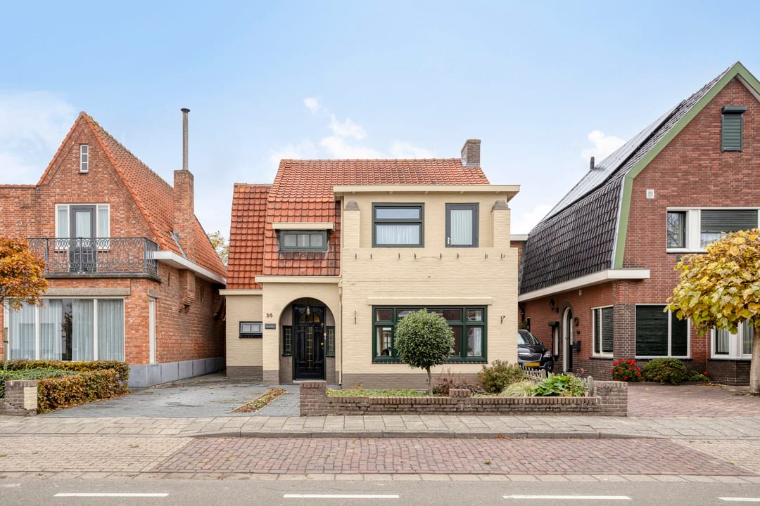 Photo 22 of Axelsestraat 24