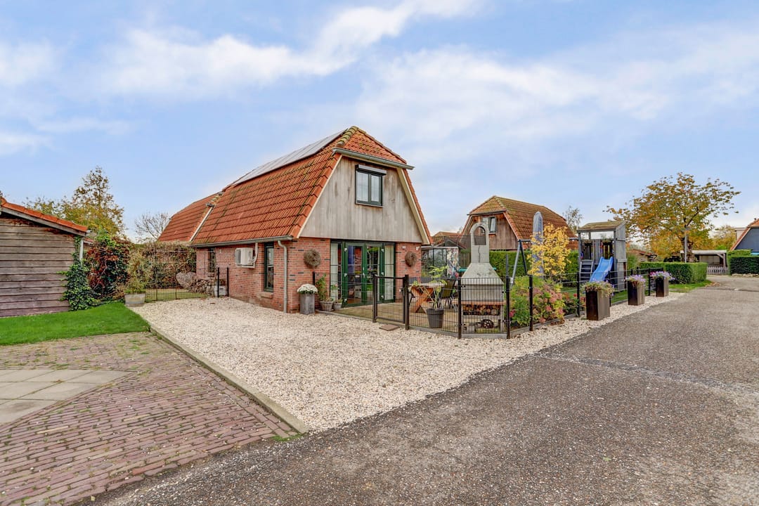 Foto 2 van Scheepjesbrug 504