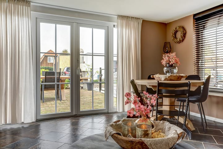 Photo 6 of Scheepjesbrug 504