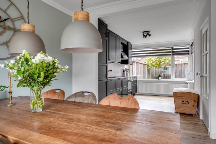 Photo 16 of Ringovenstraat 27