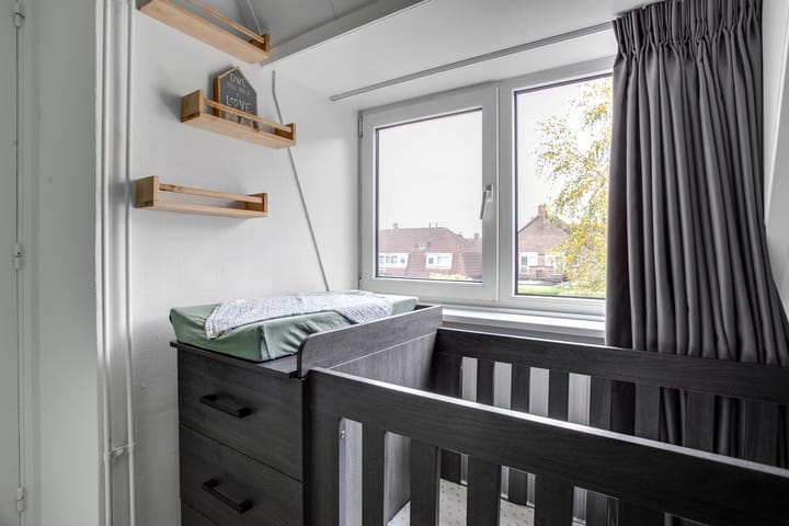 Photo 34 of Ringovenstraat 27