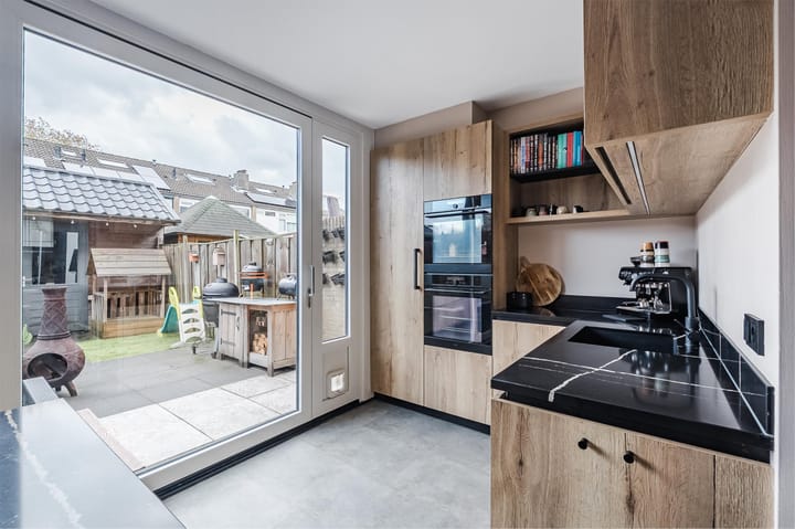 Foto 14 van Da Costastraat 10