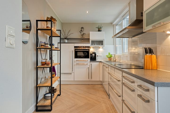 Foto 10 van Clematisstraat 100