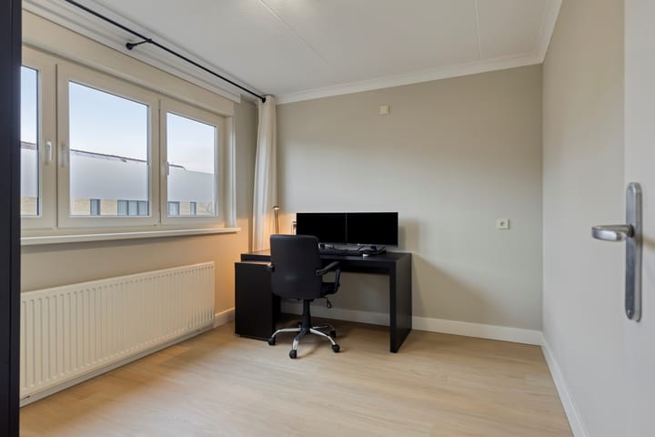 Foto 19 van Clematisstraat 100