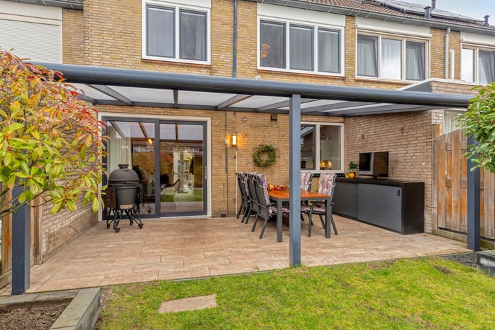 Foto 27 van Clematisstraat 100