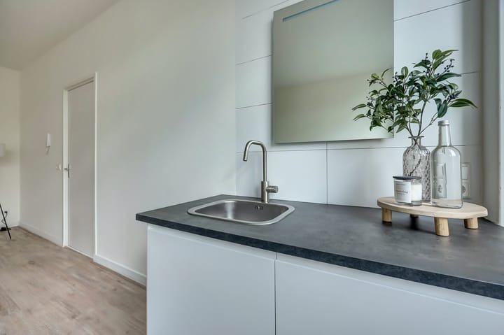 Foto 15 van Beukelsweg 37-B02